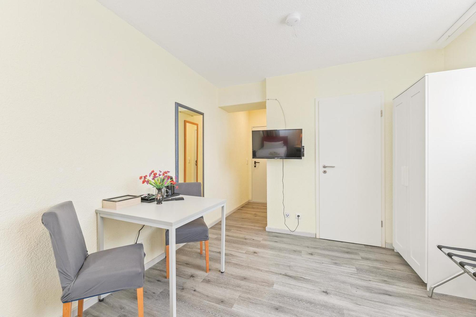 Businesshotel Lemon Suites Self Check-In Messe Airport Mit Kueche - Monteure Willkommen Neuhausen auf den Fildern Oda fotoğraf